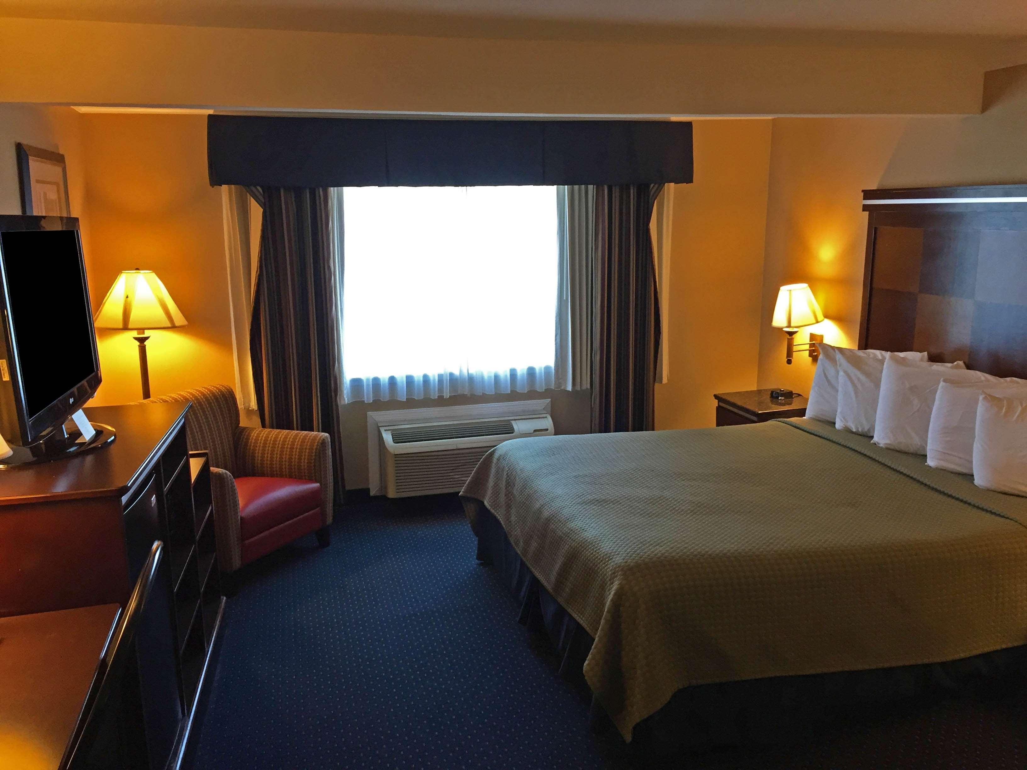 Inn At Bayshore Сан Матео Екстериор снимка