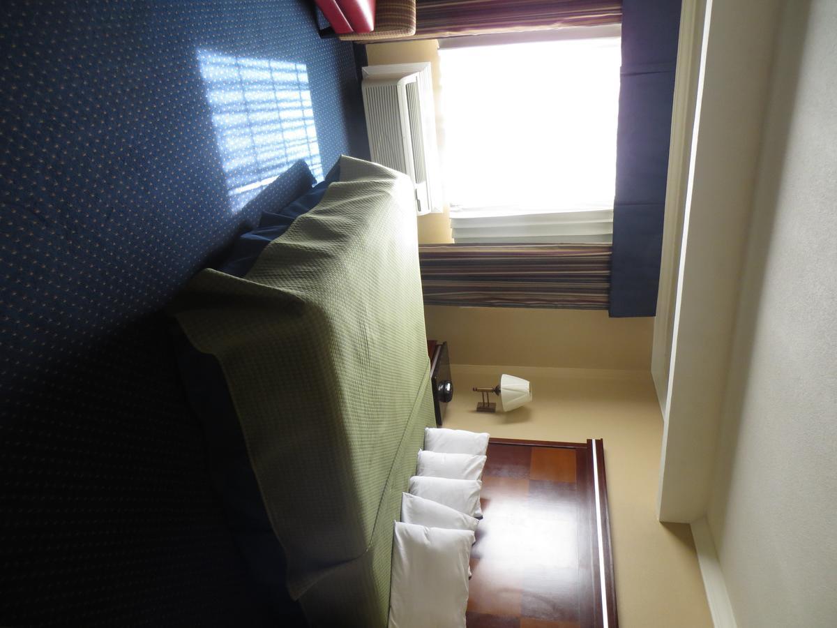 Inn At Bayshore Сан Матео Екстериор снимка